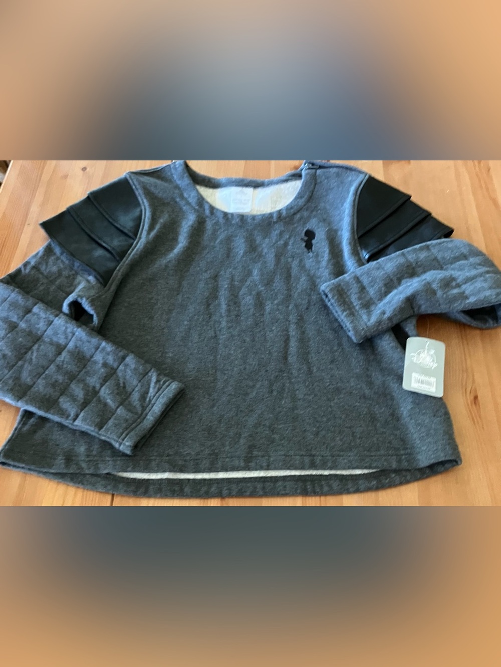 NEW Disney Edna Mode Sweatshirt with Quilted Sleeve Panels Women’s Size Large